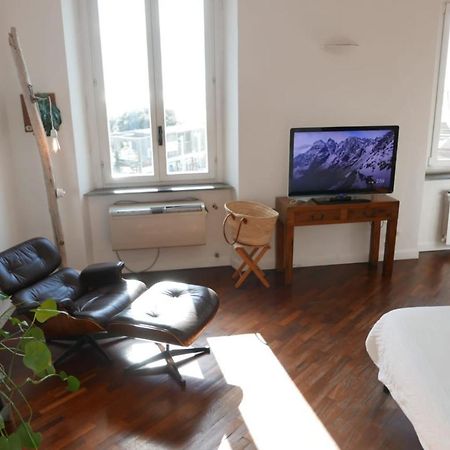 The Sunshine Loft Apartment Ливорно Екстериор снимка