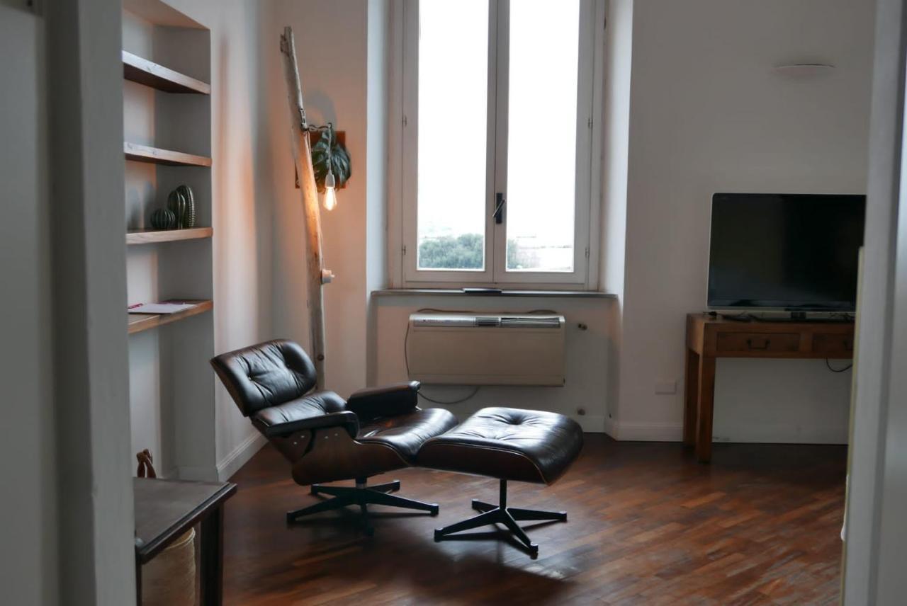The Sunshine Loft Apartment Ливорно Екстериор снимка