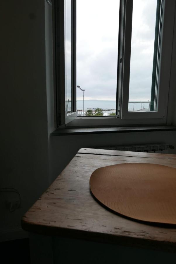 The Sunshine Loft Apartment Ливорно Екстериор снимка